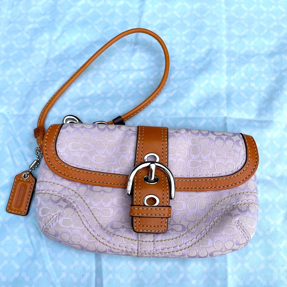 Coach soho lavender/brown mini signature flap
